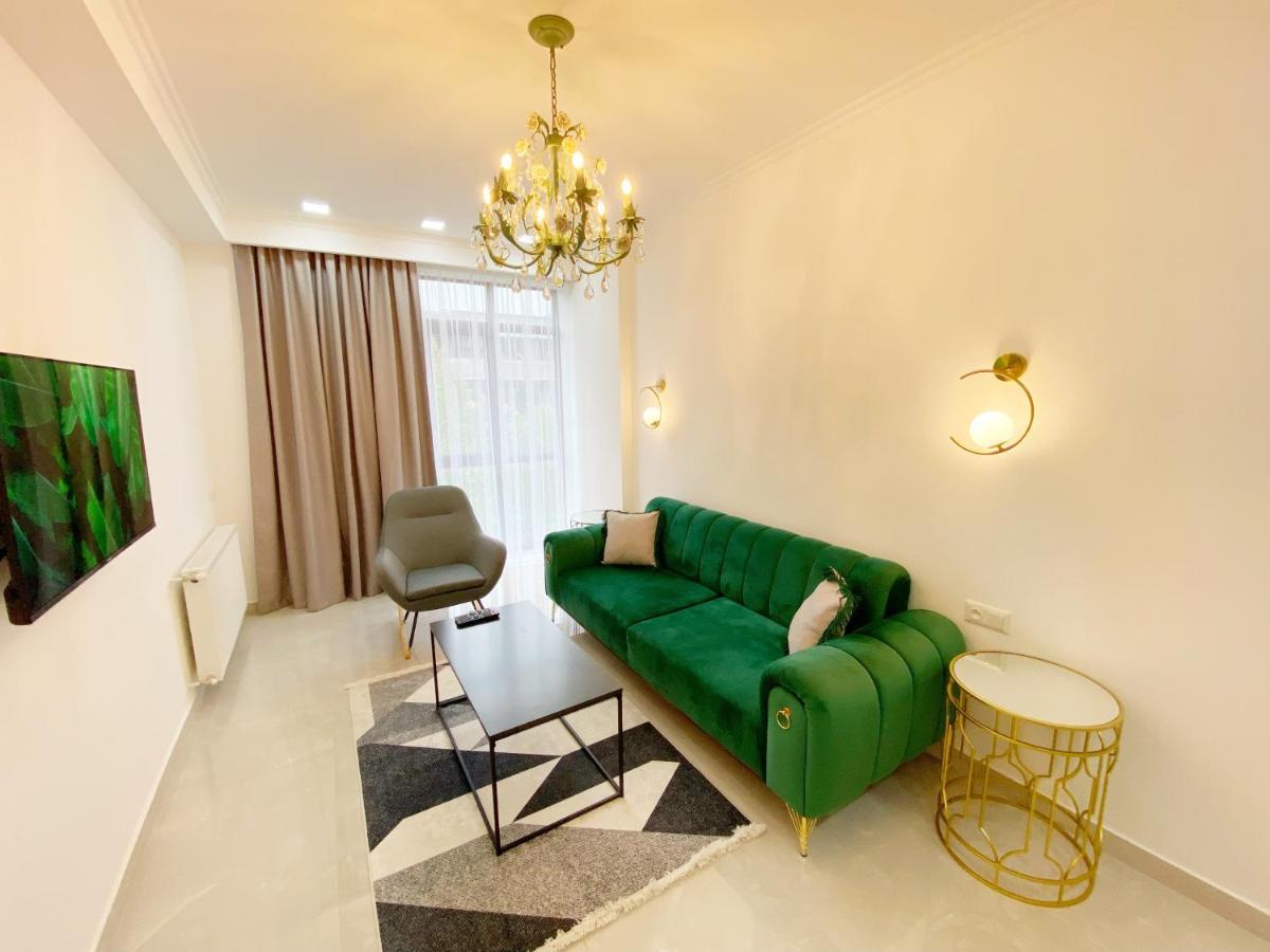City Heart Luxury Apartment Koetaisi Buitenkant foto